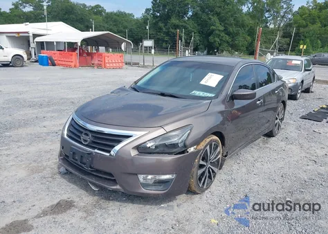 2015 Nissan Altima 2.5 S из США, поврежденный, VIN 1N4AL3AP0FN919040